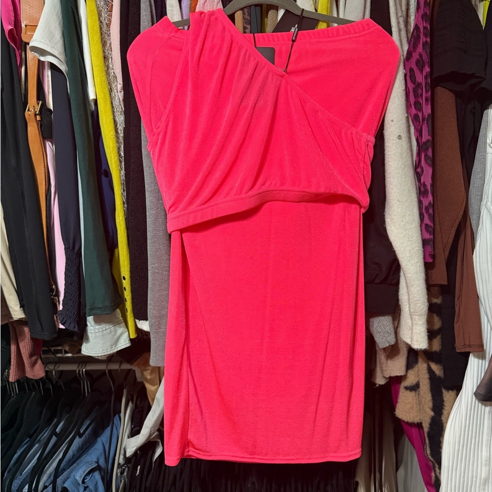 Elegant One-Shoulder Top Neon Pink Slinky Midi Skirt